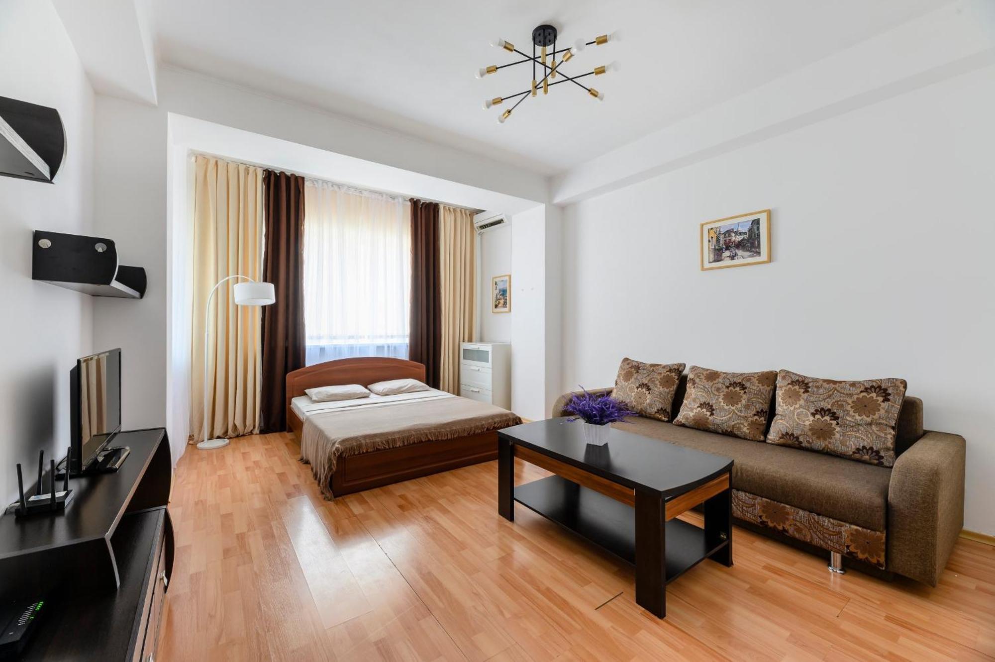 428 Lighthouse Apartments - Traveler'S Choice 알마티 외부 사진